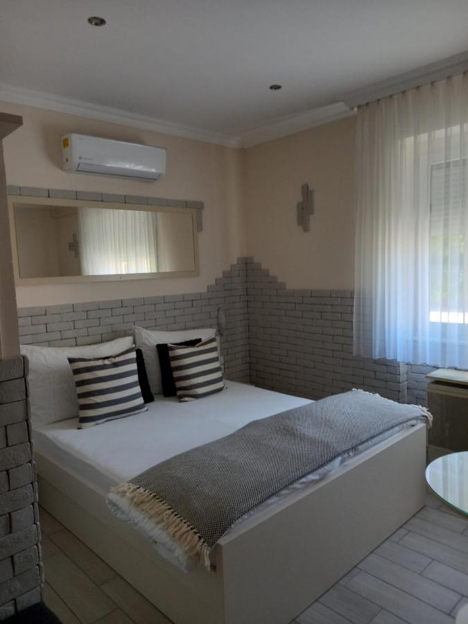 Bed and Breakfast Viola Vendeghaz Pápa Exteriér fotografie
